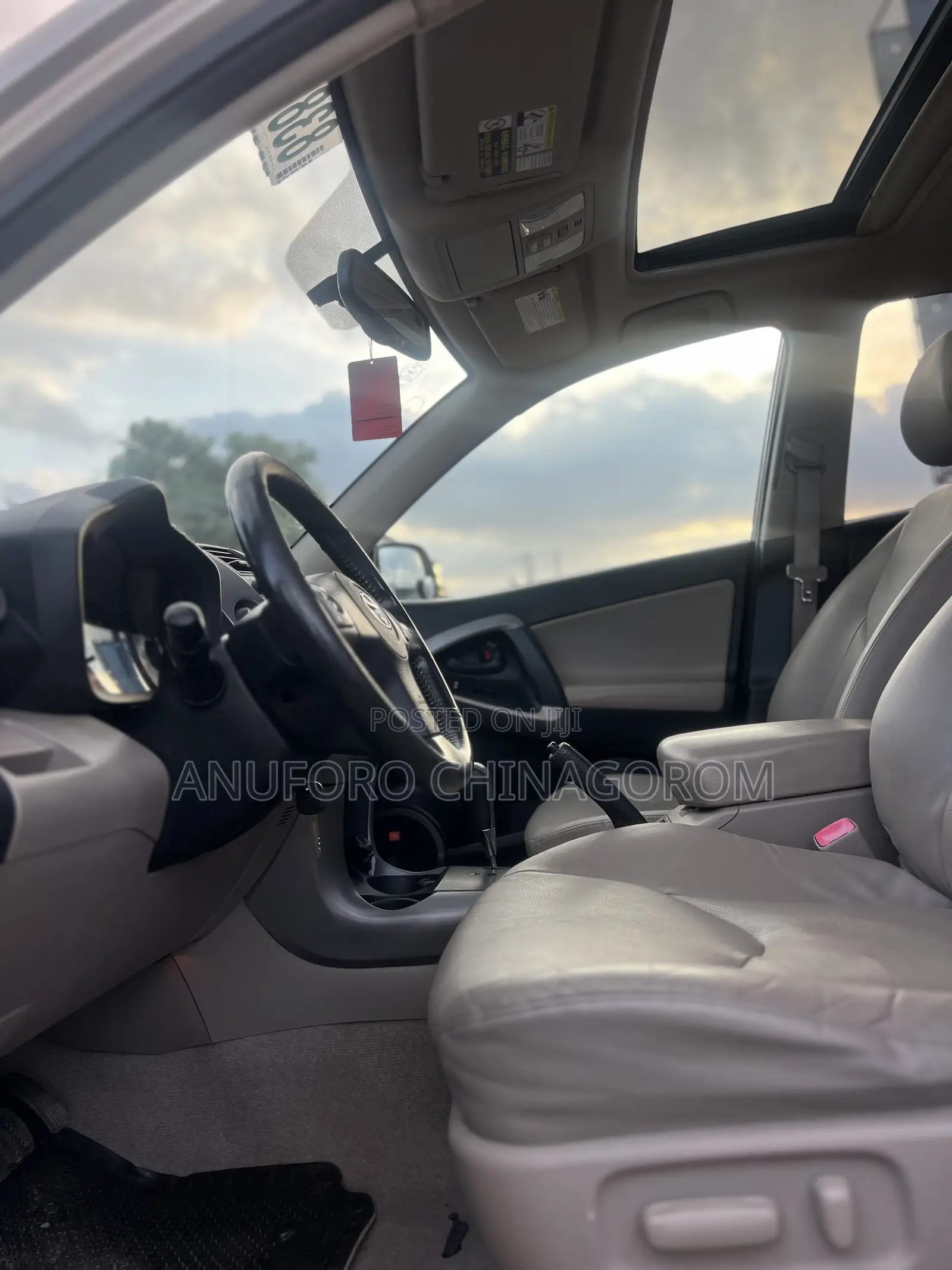 Toyota RAV4 2008 Gold