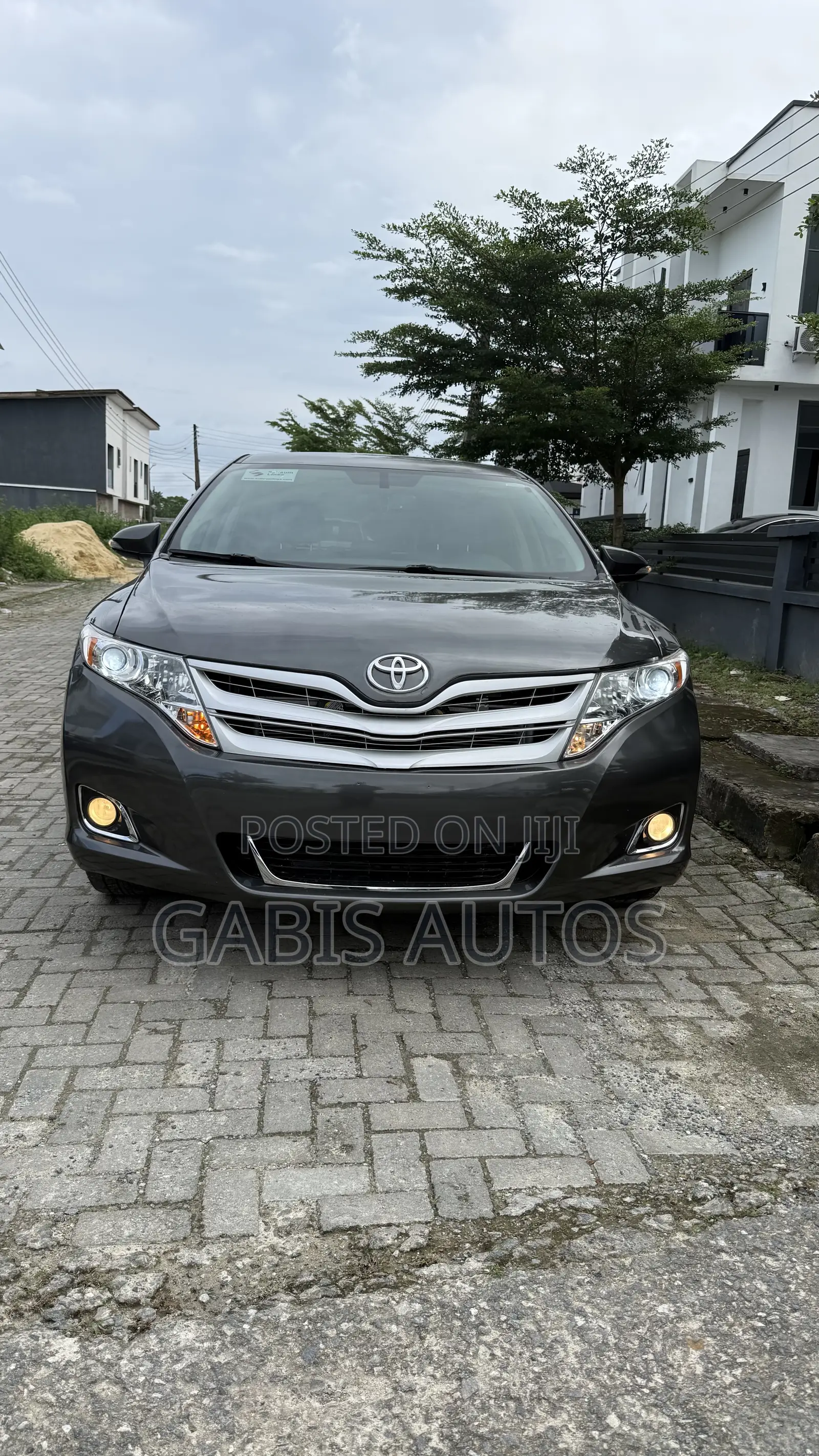 Toyota Venza LE 2013 Gray
