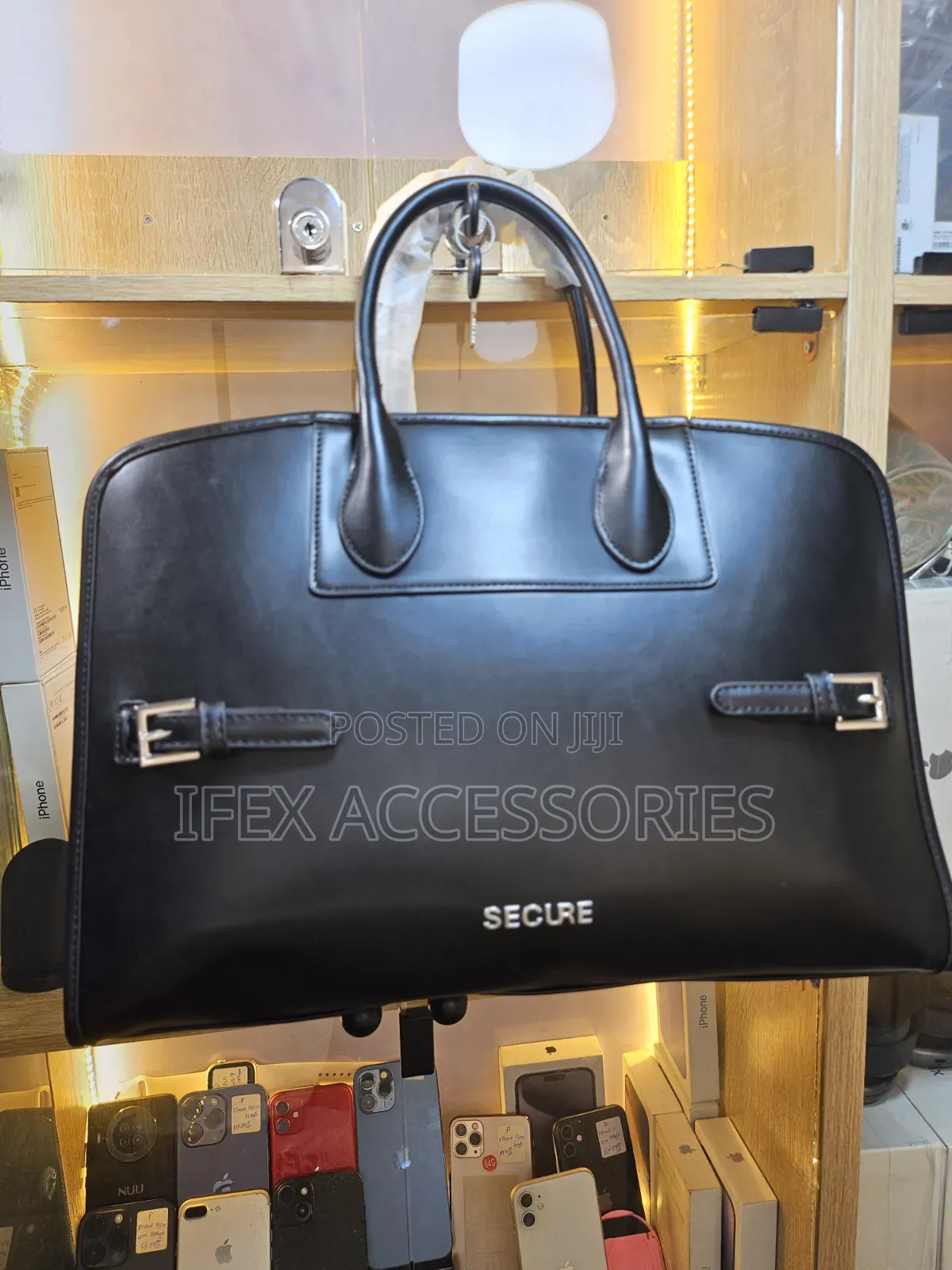 Secure Laptop Outing Bag (Fashion Bag) (Black Colour)