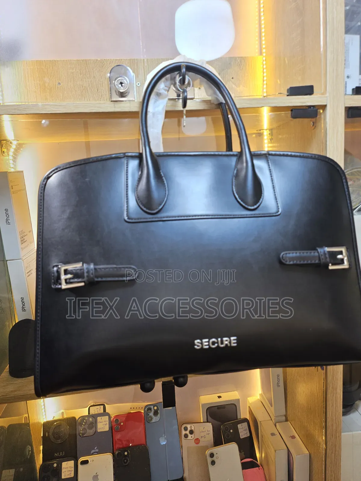 Secure Laptop Outing Bag (Fashion Bag) (Black Colour)