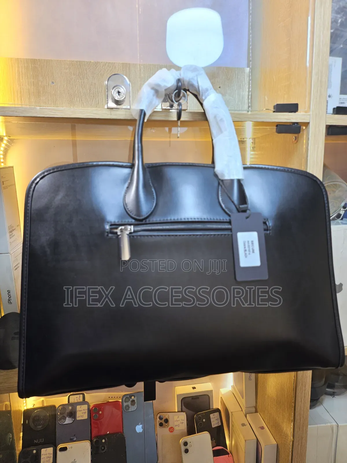 Secure Laptop Outing Bag (Fashion Bag) (Black Colour)