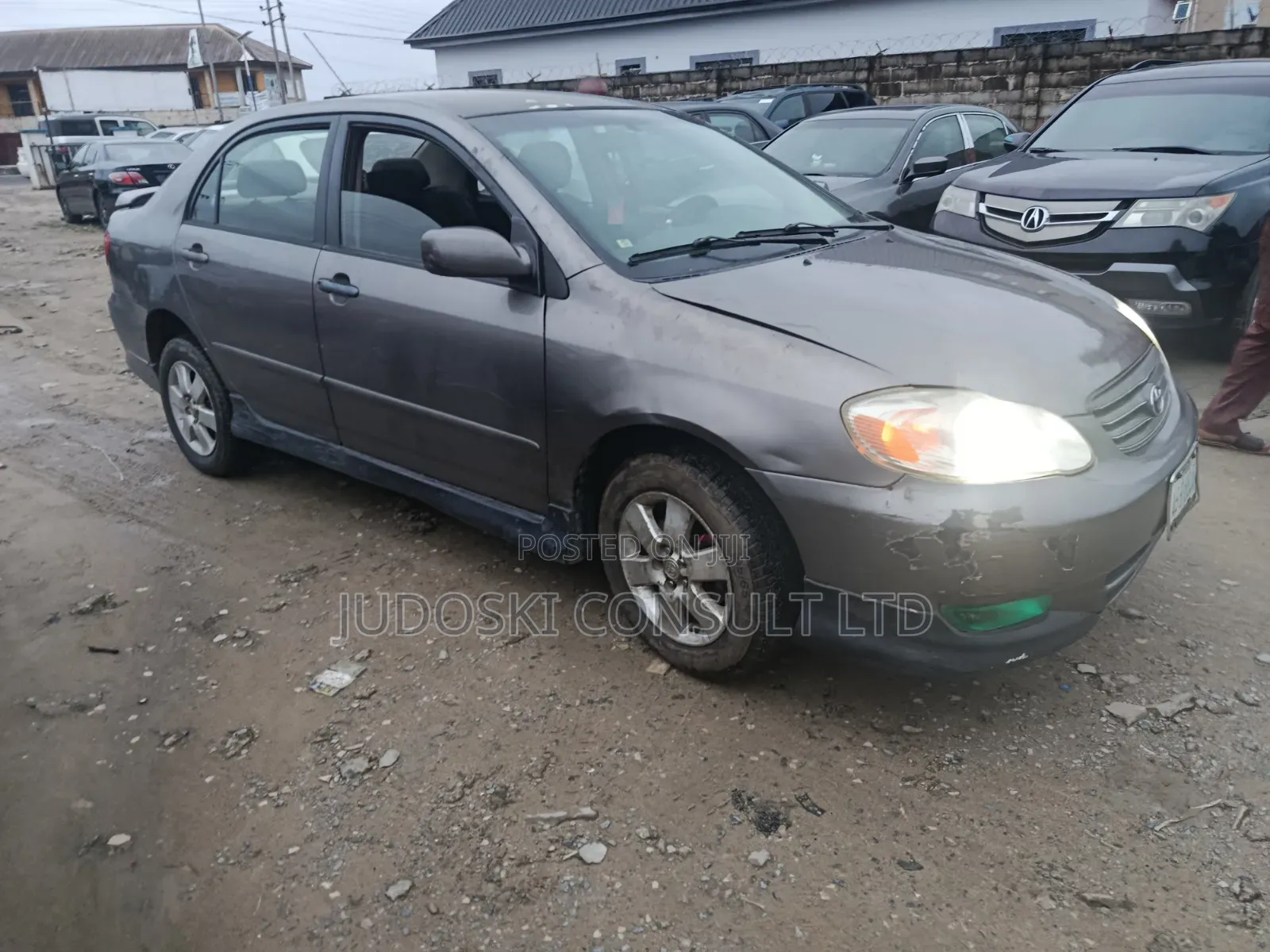 Toyota Corolla 2004 Gray