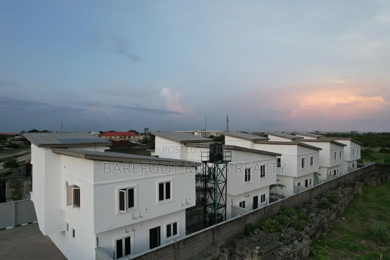4bdrm Duplex in Abijo for sale