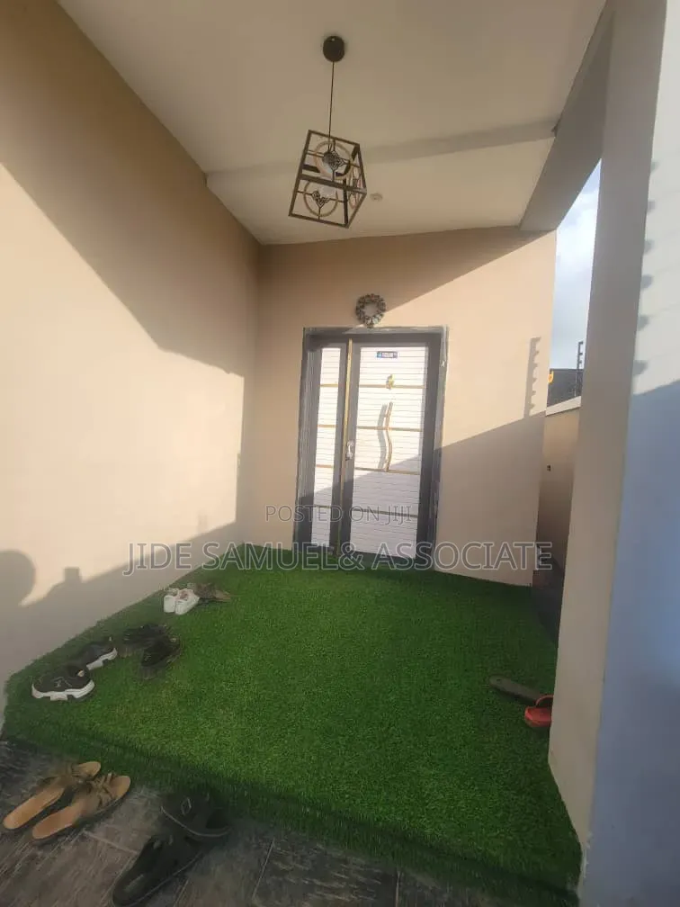 Furnished 4bdrm Duplex in Ayobo for sale