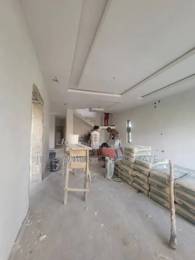 Furnished 4bdrm Duplex in Ayobo for sale