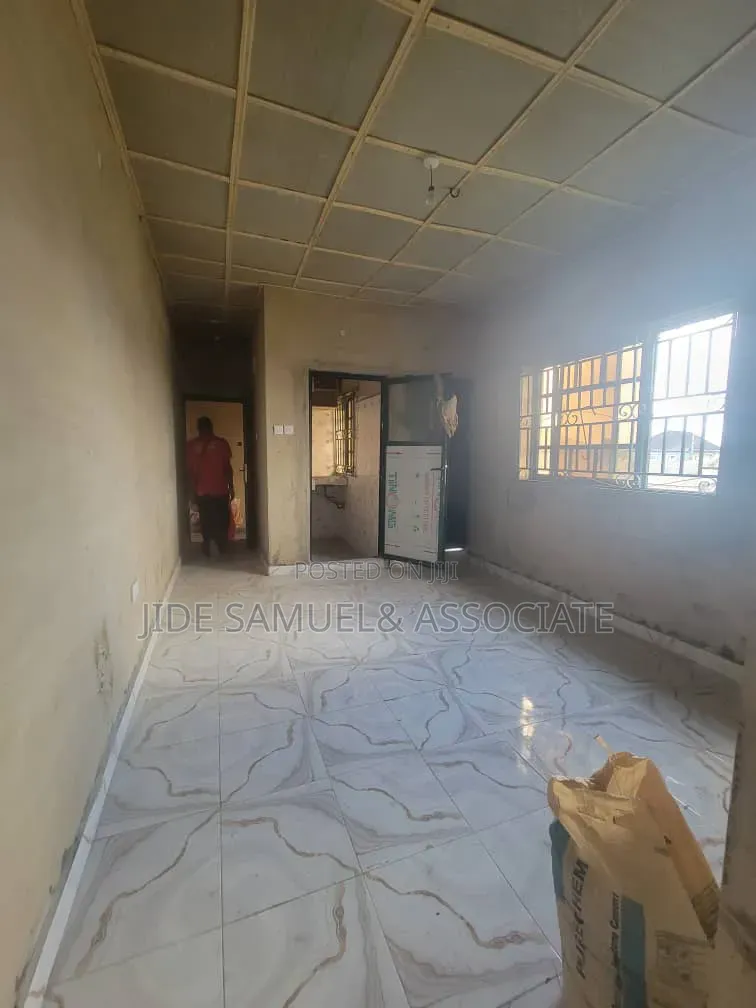 Furnished Mini Flat in Ayobo for rent
