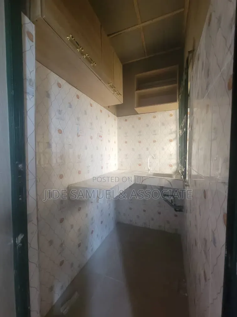 Furnished Mini Flat in Ayobo for rent