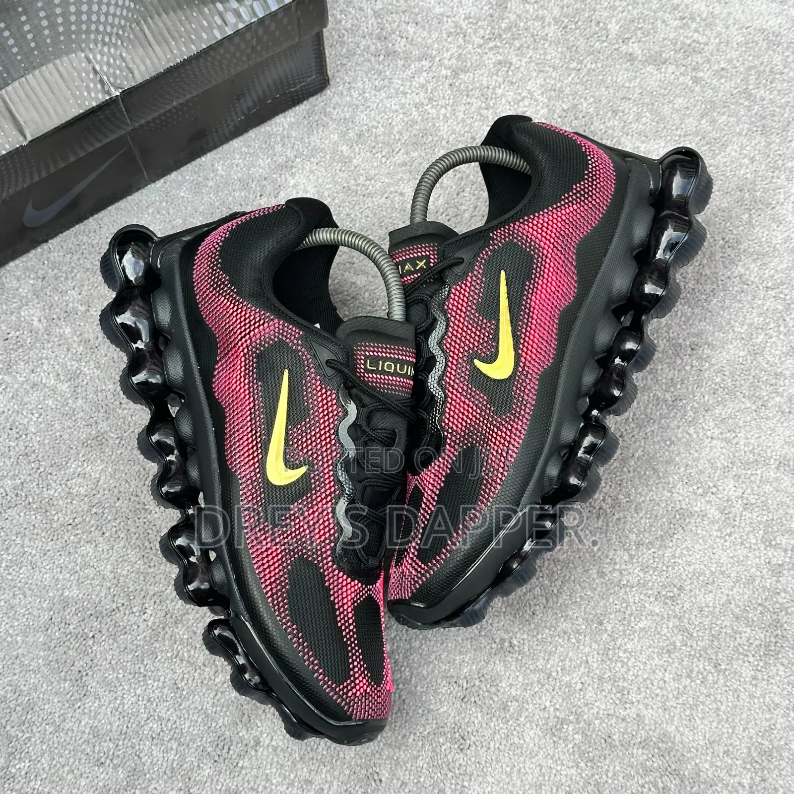 Nike Air Liquid Max “Black Team Red”