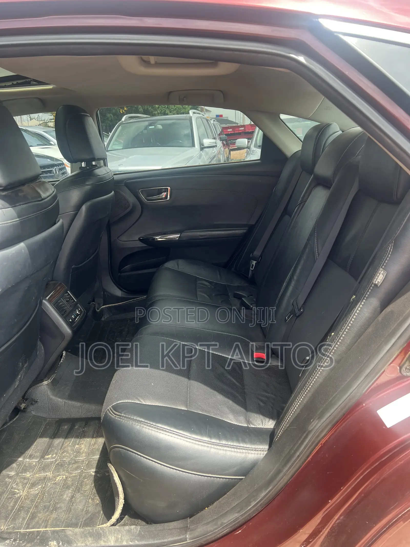 Toyota Avalon 2014 Red