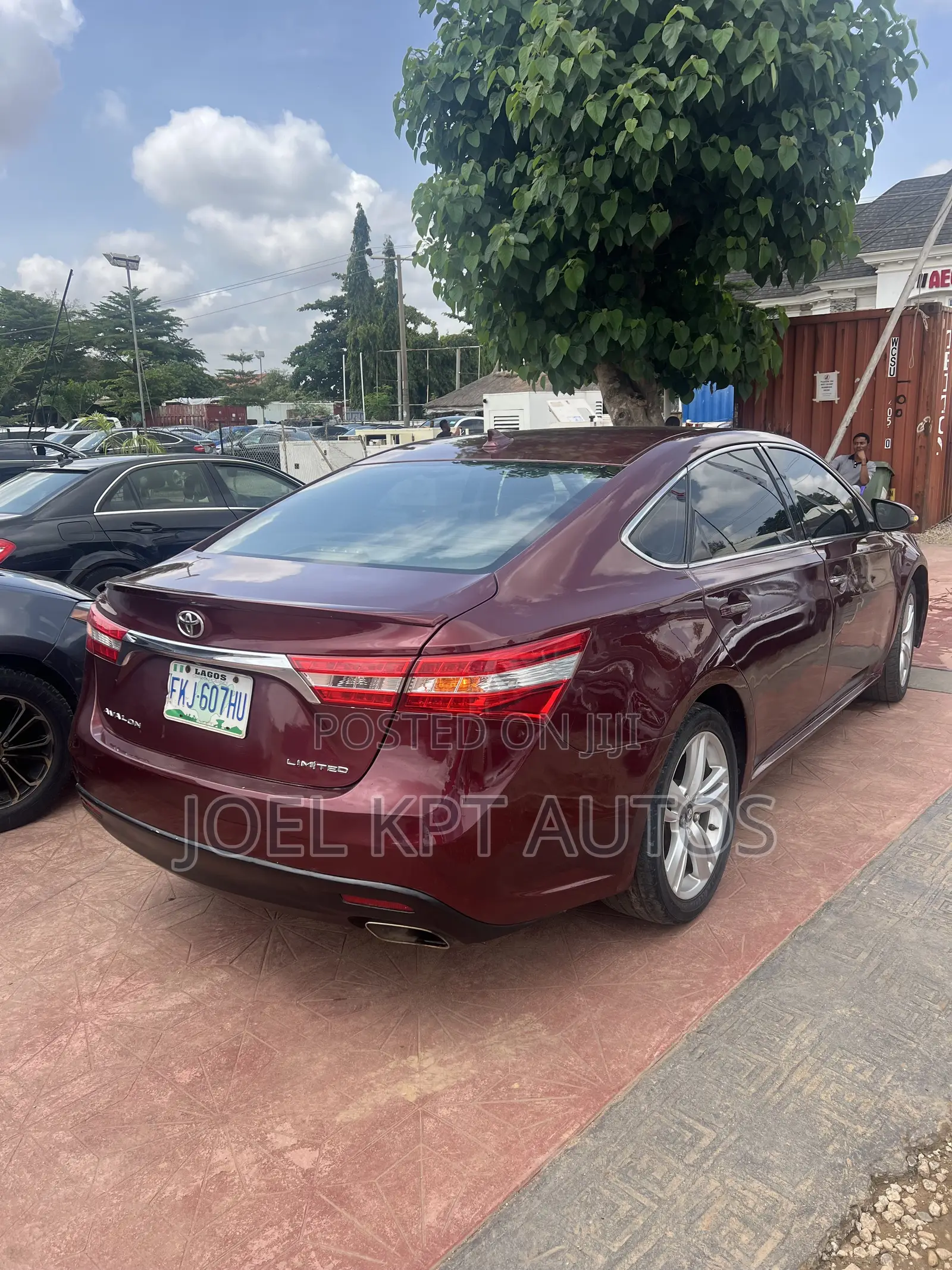 Toyota Avalon 2014 Red