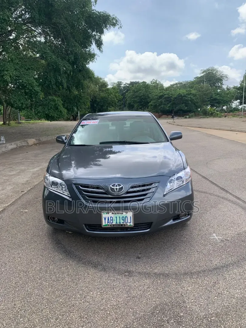 Toyota Camry LE 4dr Sedan (2.4L 4cyl 5A) 2008 Gray