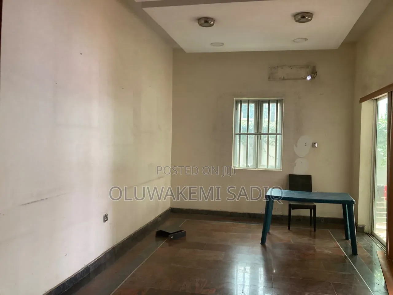 6bdrm Duplex in Ikeja Gra for rent