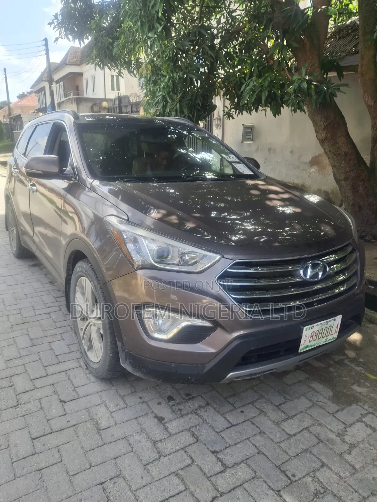 Hyundai Santa Fe Limited 4dr SUV AWD (3.3L 6cyl 6A) 2015 Brown