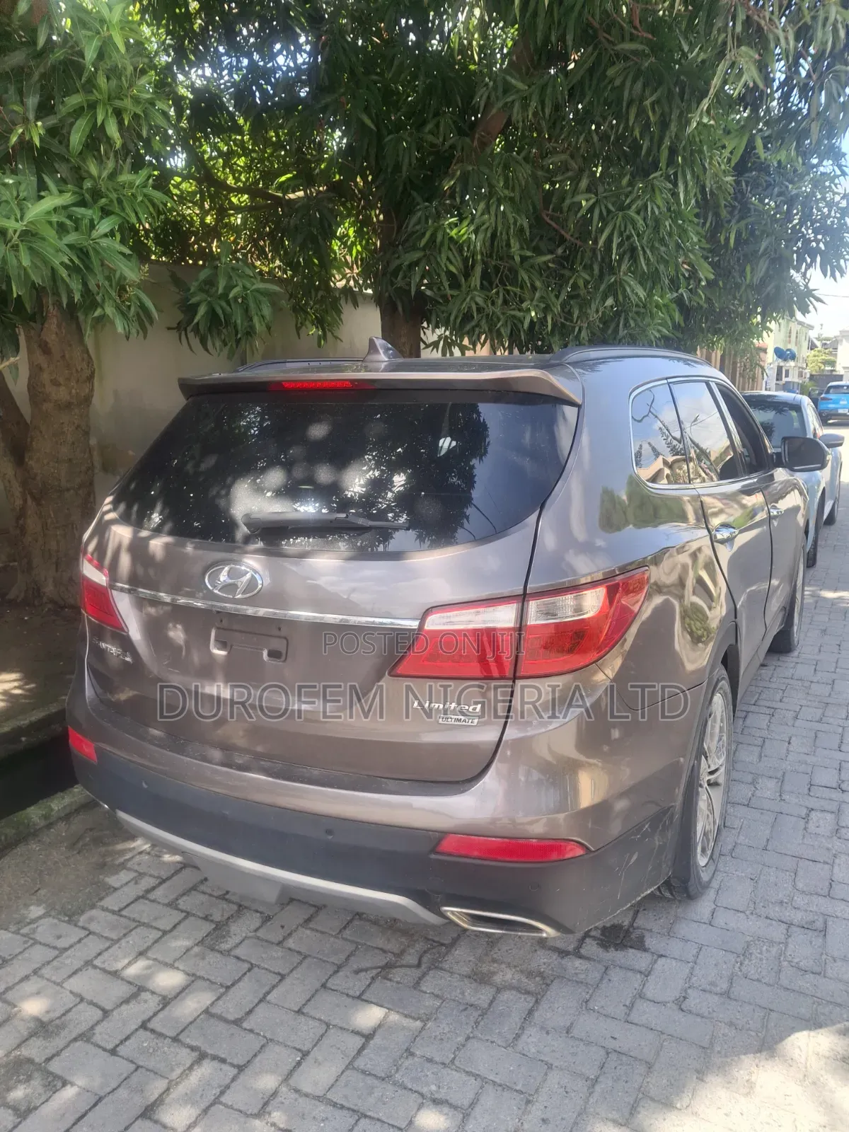 Hyundai Santa Fe Limited 4dr SUV AWD (3.3L 6cyl 6A) 2015 Brown