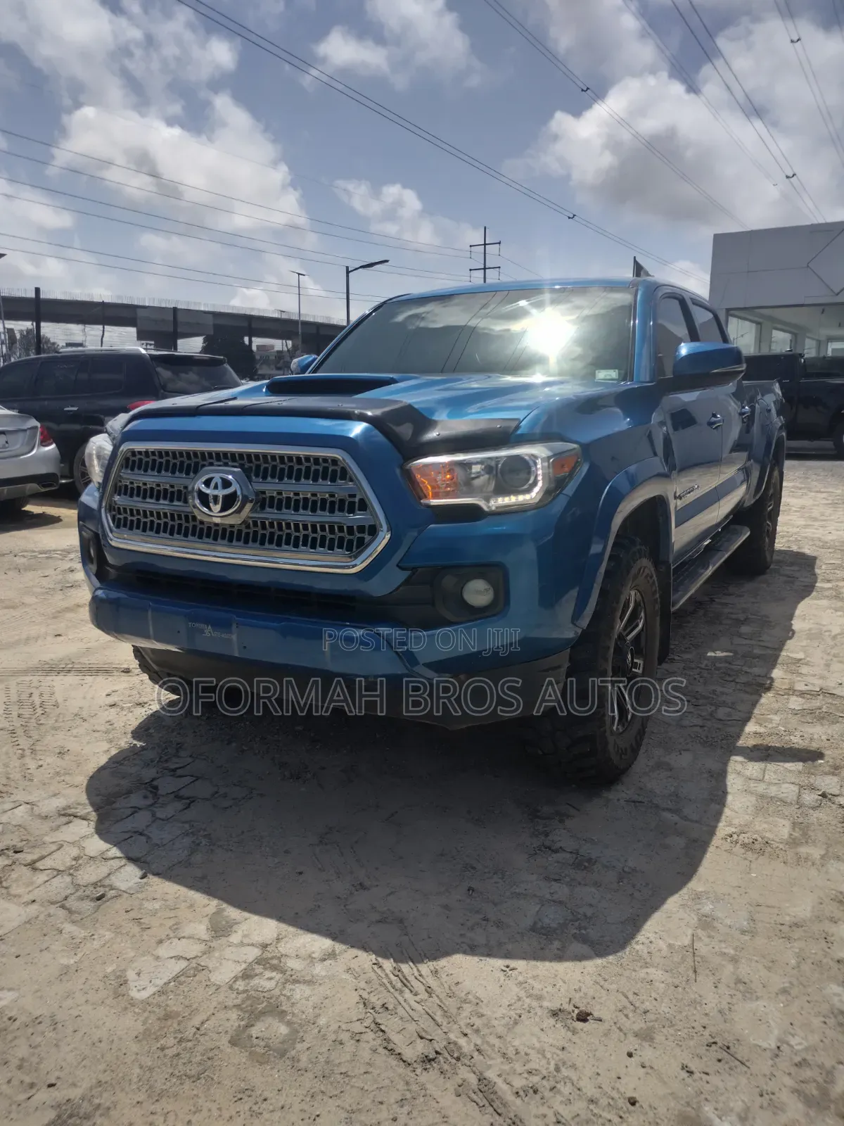 Toyota Tacoma 2018 Blue