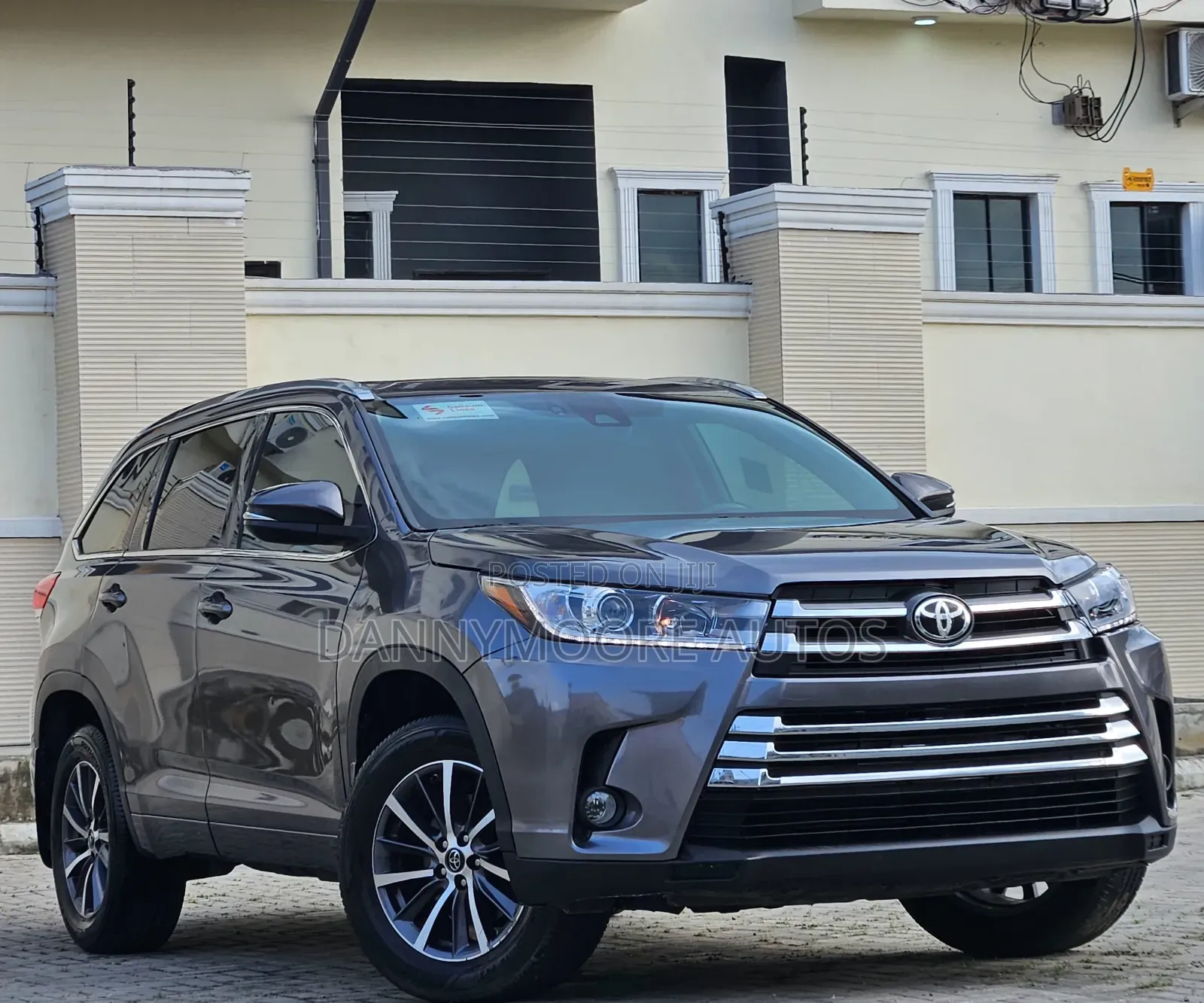 Toyota Highlander 2018 Gray