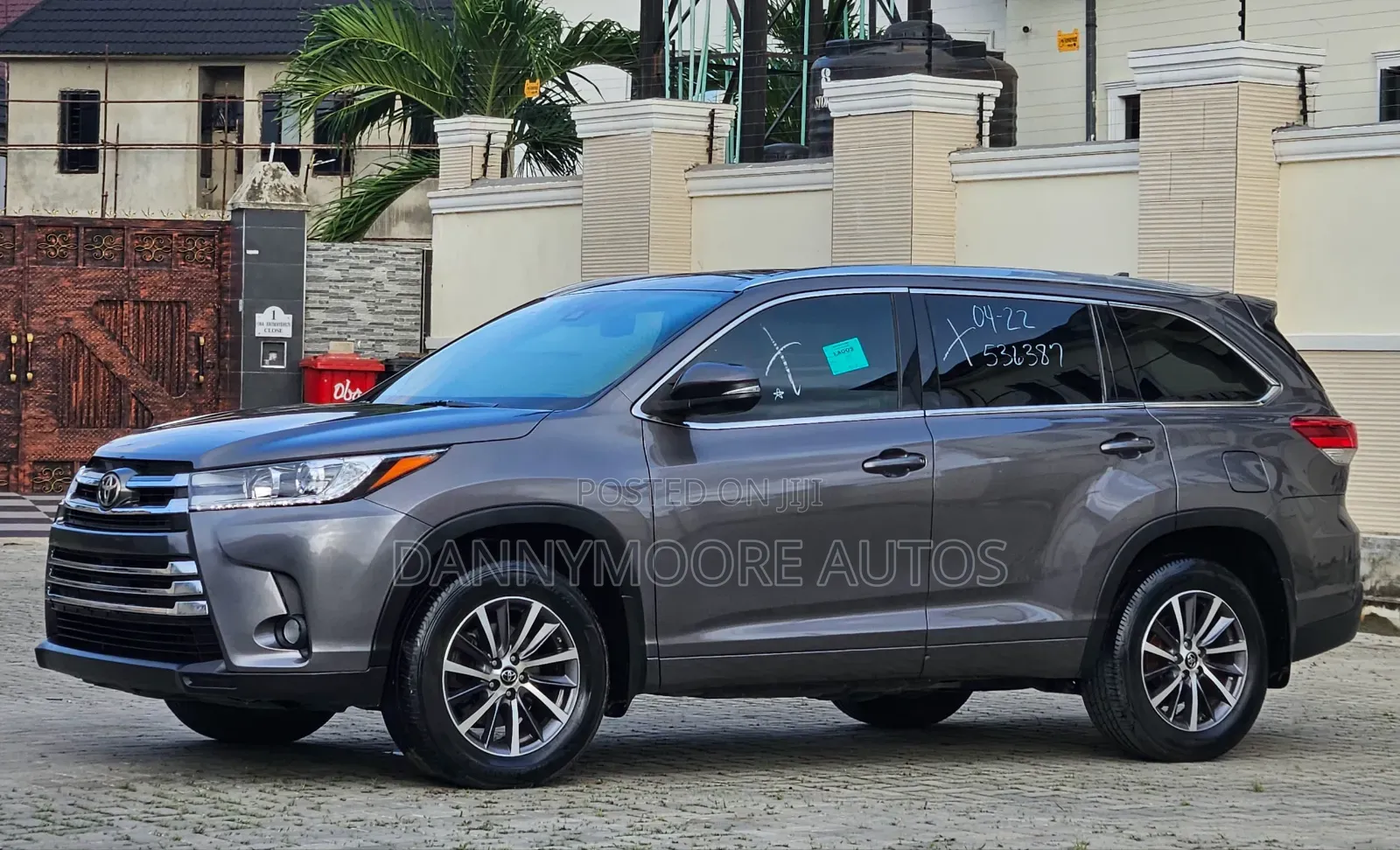 Toyota Highlander 2018 Gray
