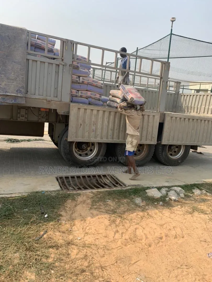 Dangote Cement 42.5r 3x Available for Sale at Company'sprice
