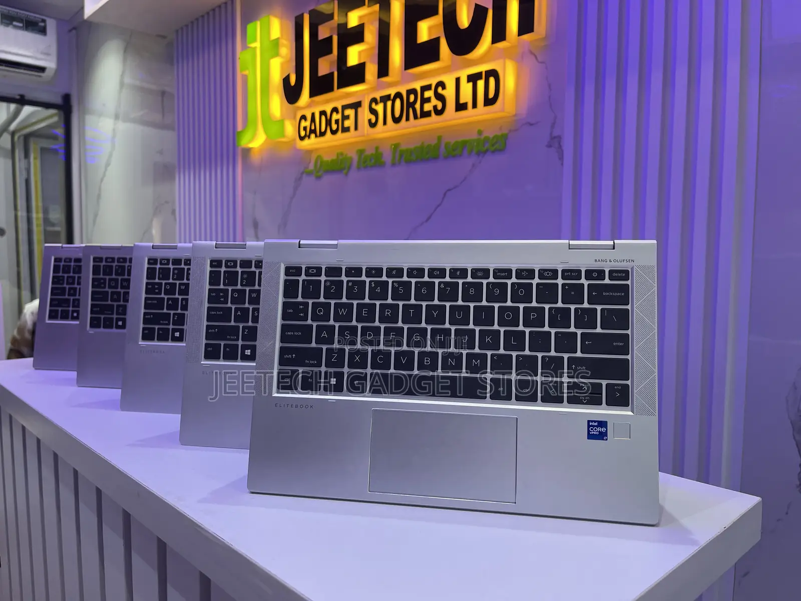 Laptop HP EliteBook 1040 G8 16GB Intel Core i7 SSD 512GB