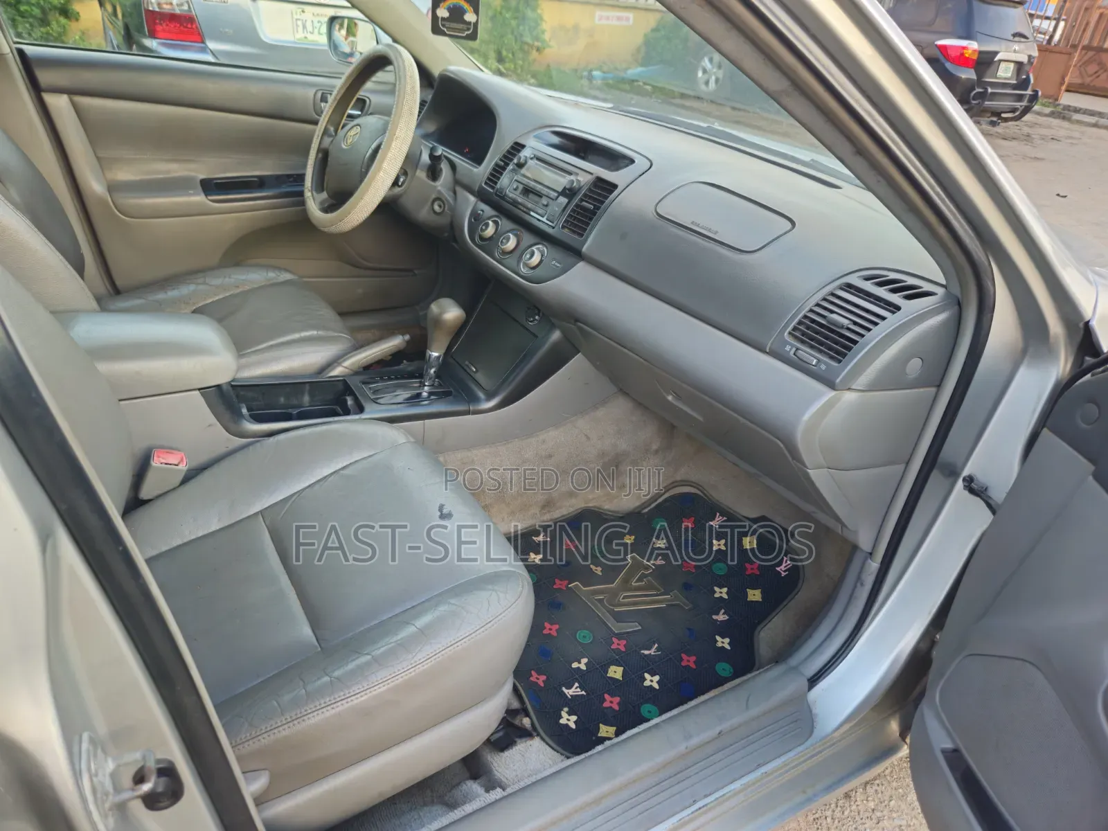 Toyota Camry 2005 Silver