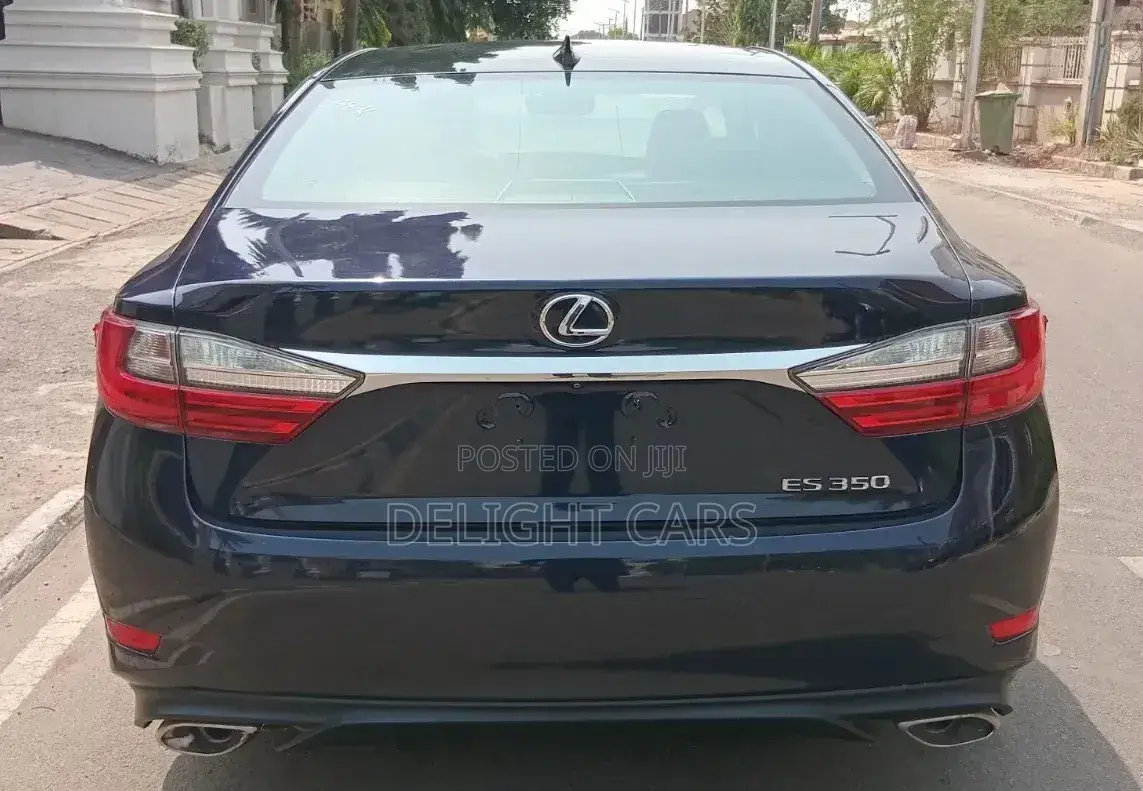 Lexus ES 350 FWD 2018 Blue