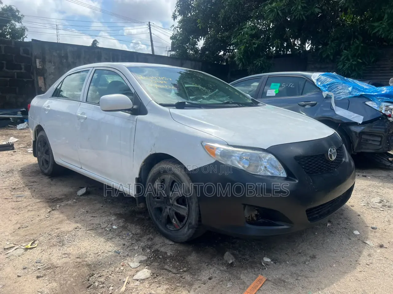 Toyota Corolla 2010 White