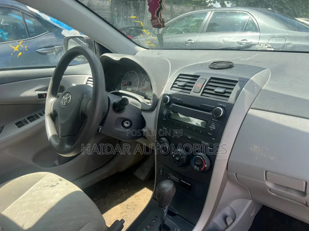 Toyota Corolla 2010 White
