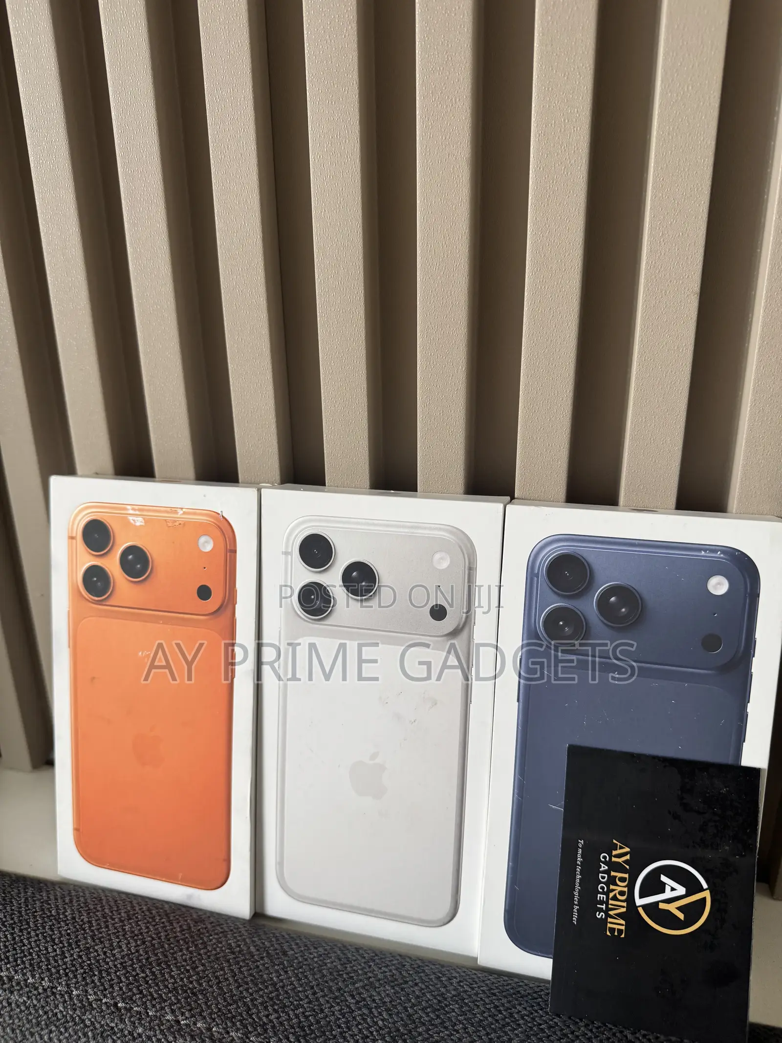 New Apple iPhone 17 Pro Max 256 GB Silver
