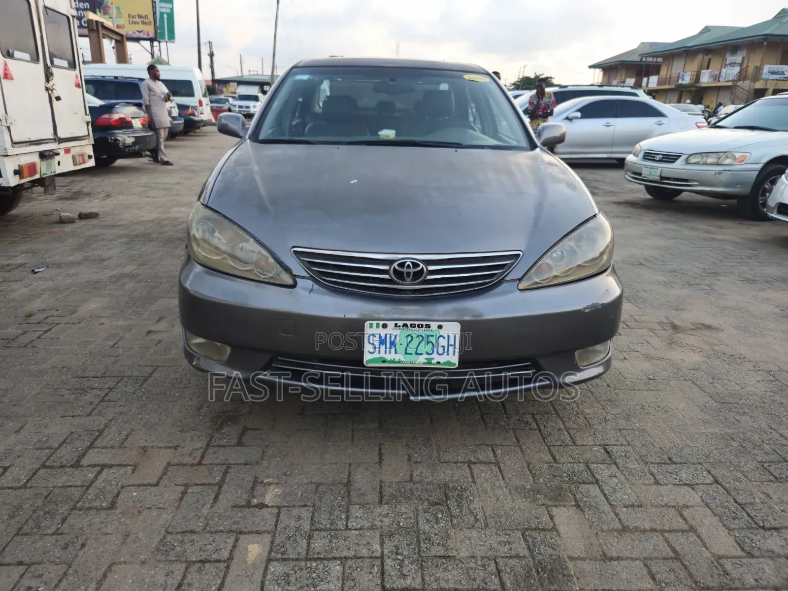 Toyota Camry 2005 Gray