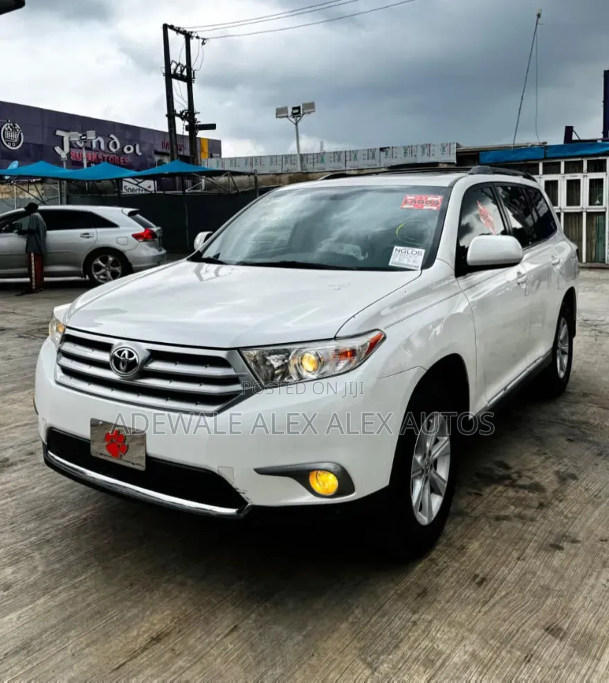 Toyota Highlander 2013 White