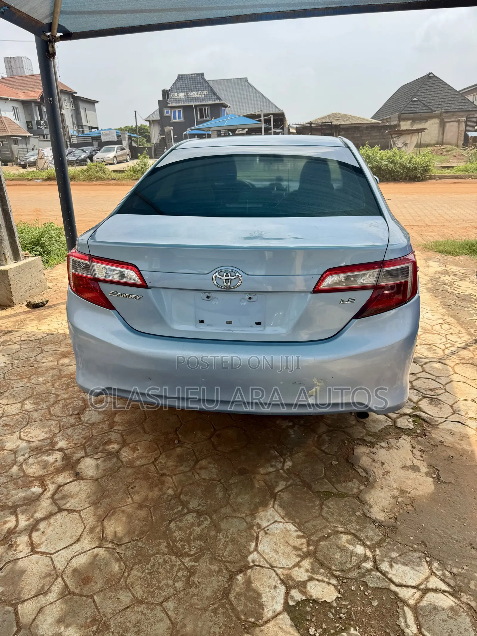 Toyota Camry LE 4dr Sedan (2.5L 4cyl 6A) 2012 Blue