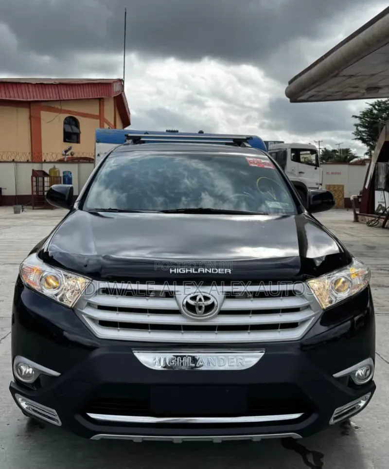 Toyota Highlander 2013 Black