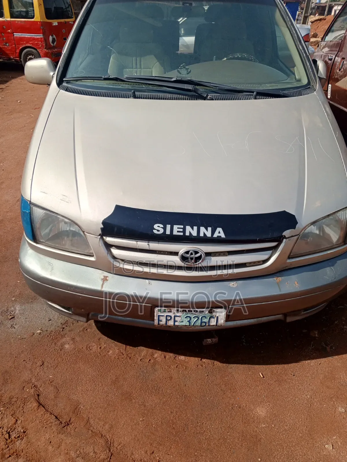 Toyota Sienna 2002 Gold