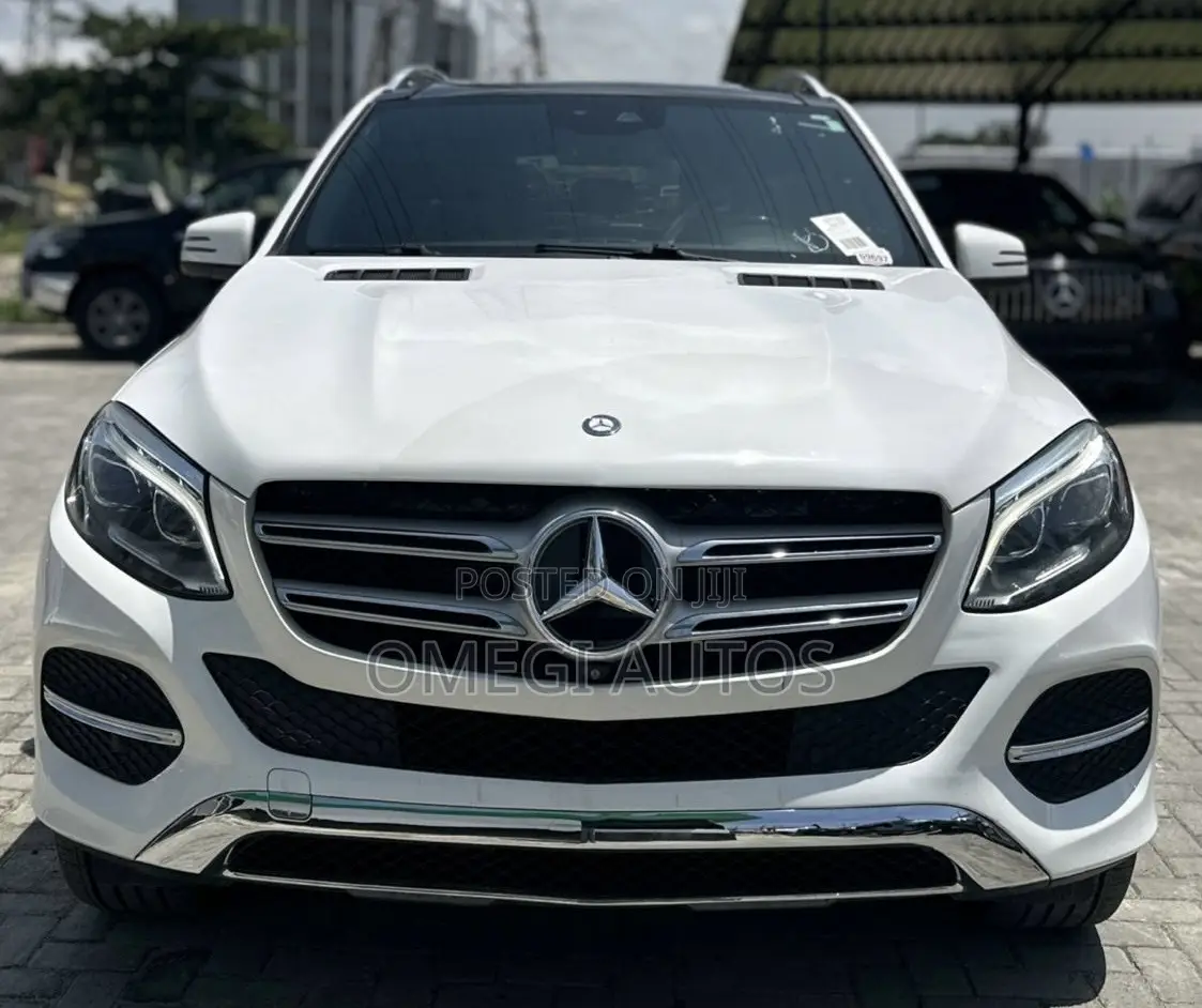 Mercedes-Benz GLE-Class GLE 350d 4MATIC 2017 White