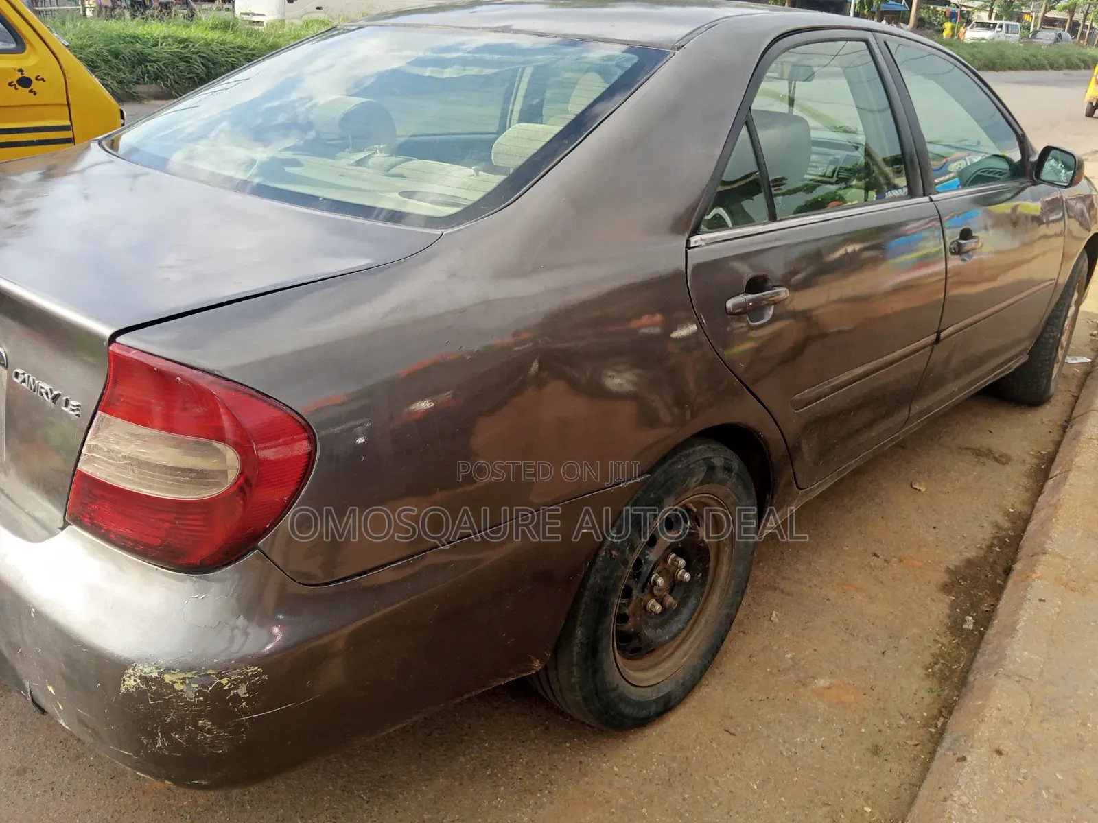 Toyota Camry LE 4dr Sedan (2.4L 4cyl 4A) 2004 Gray
