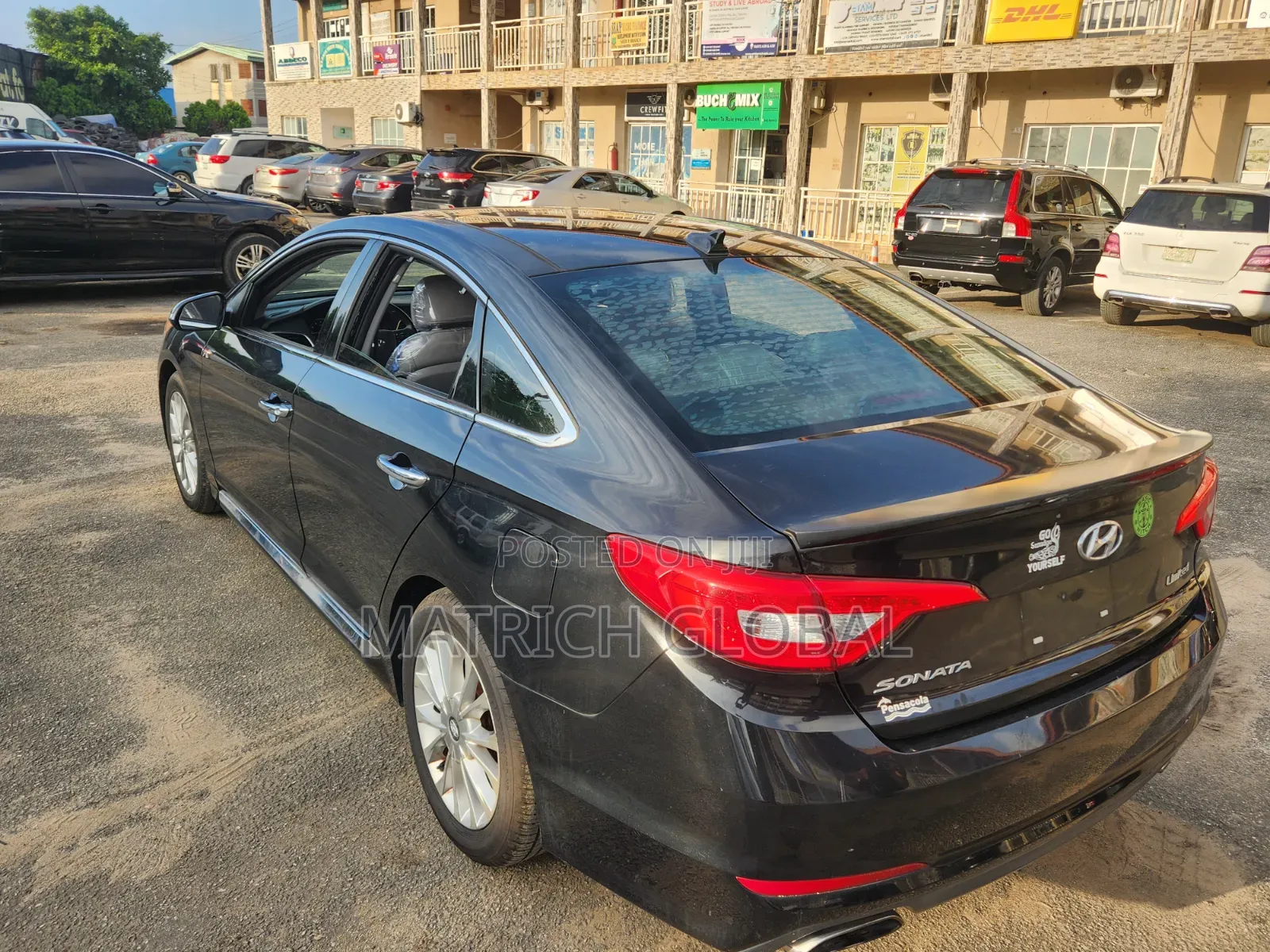 Hyundai Sonata Limited w/Brown Leather 4dr Sedan (2.4L 4cyl 6A) 2015