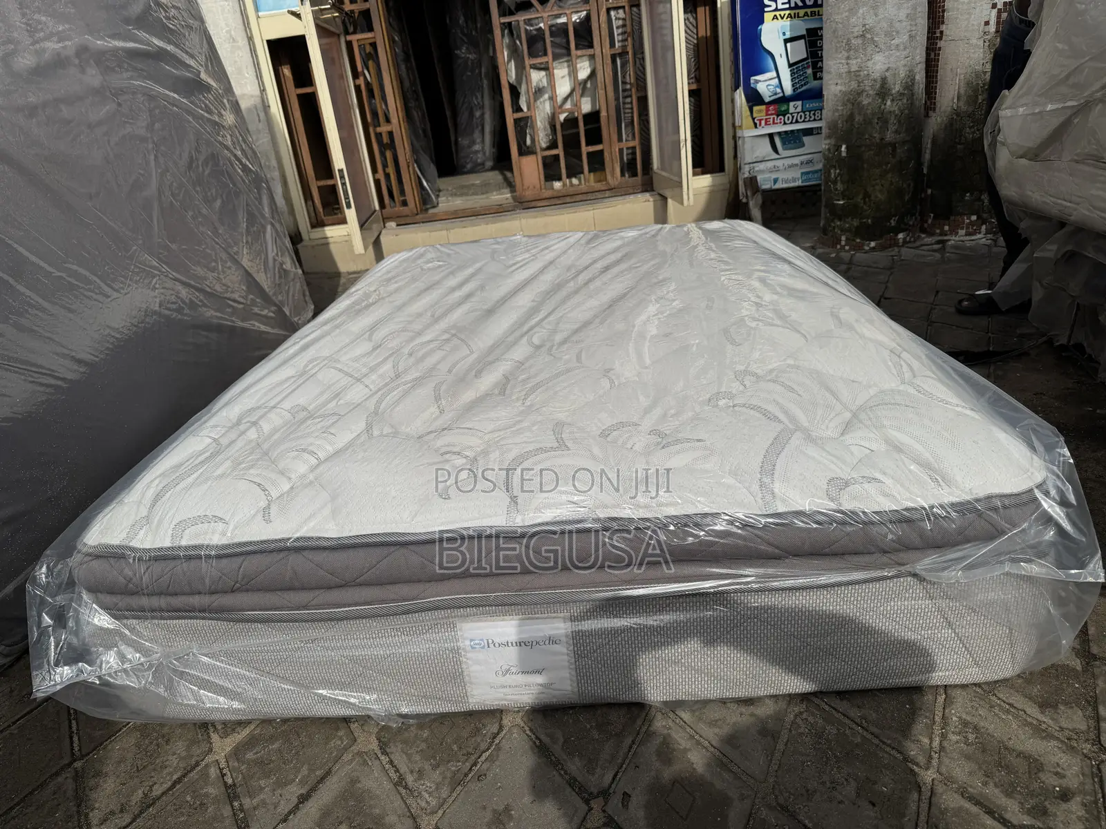 5by6 Posturepedic Canadian Hybrid Mattress