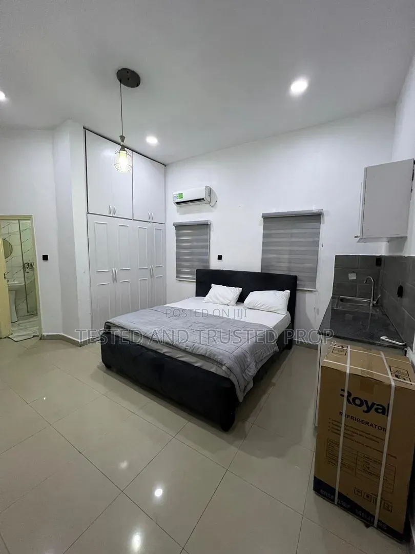 Furnished Mini Flat in Oniru Victoria, Tiamiyu Savage for rent