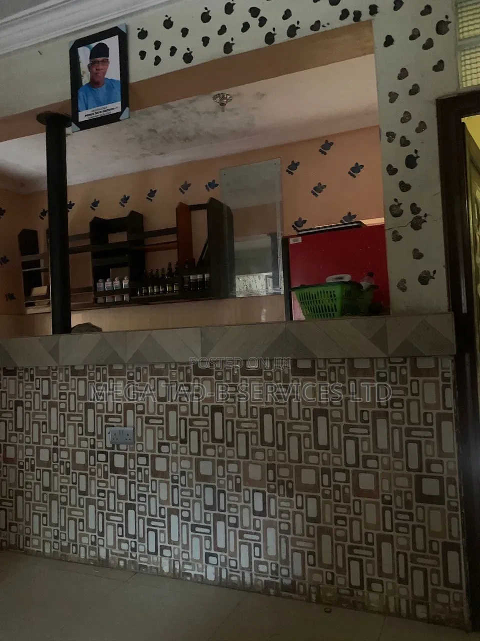 10 Rooms Hotel for Sale