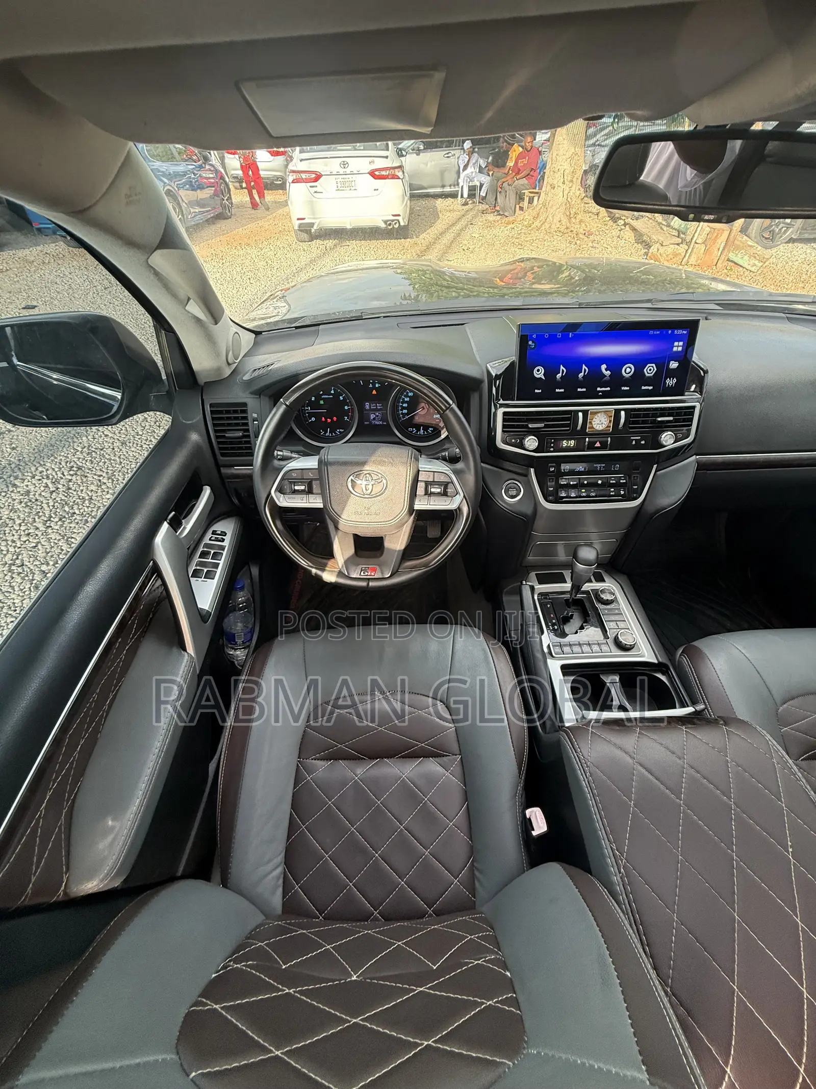 Toyota Land Cruiser 2012 Black
