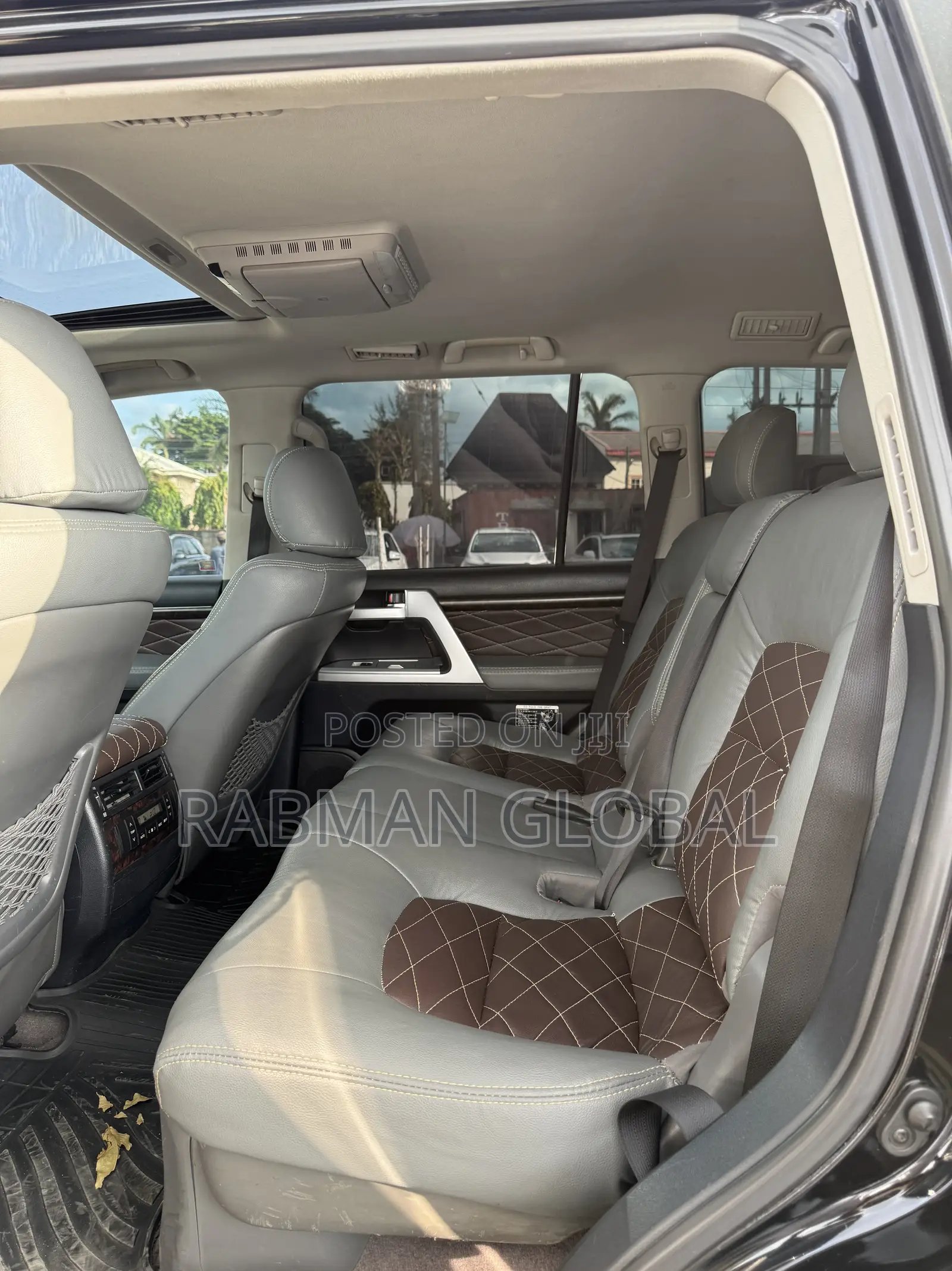 Toyota Land Cruiser 2012 Black