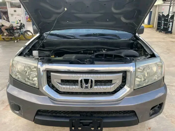Honda Pilot 2010 Gray