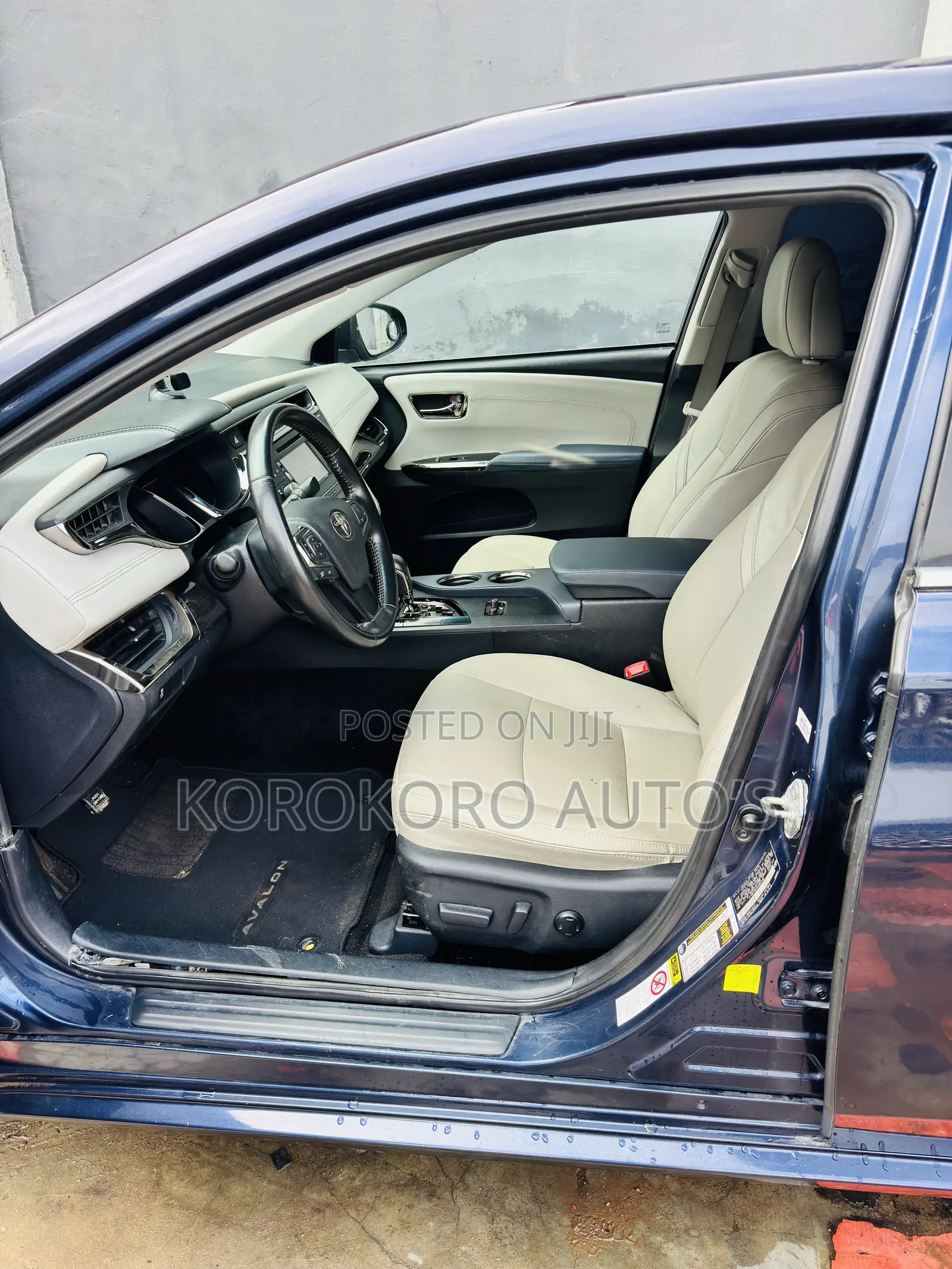 Toyota Avalon XLE 4dr Sedan (3.5L 6cyl 6A) 2014 Blue