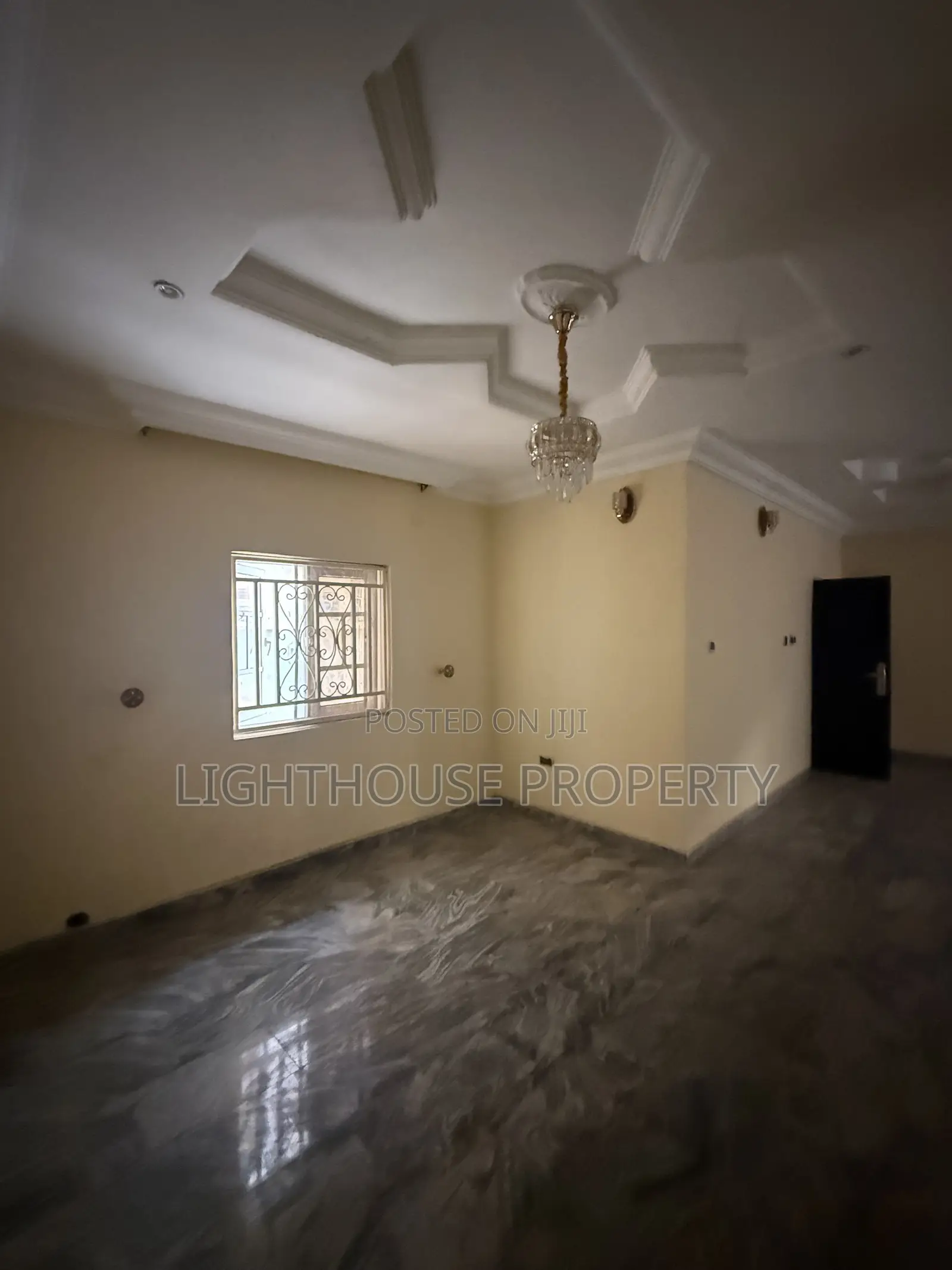 5bdrm House in Dawaki for sale