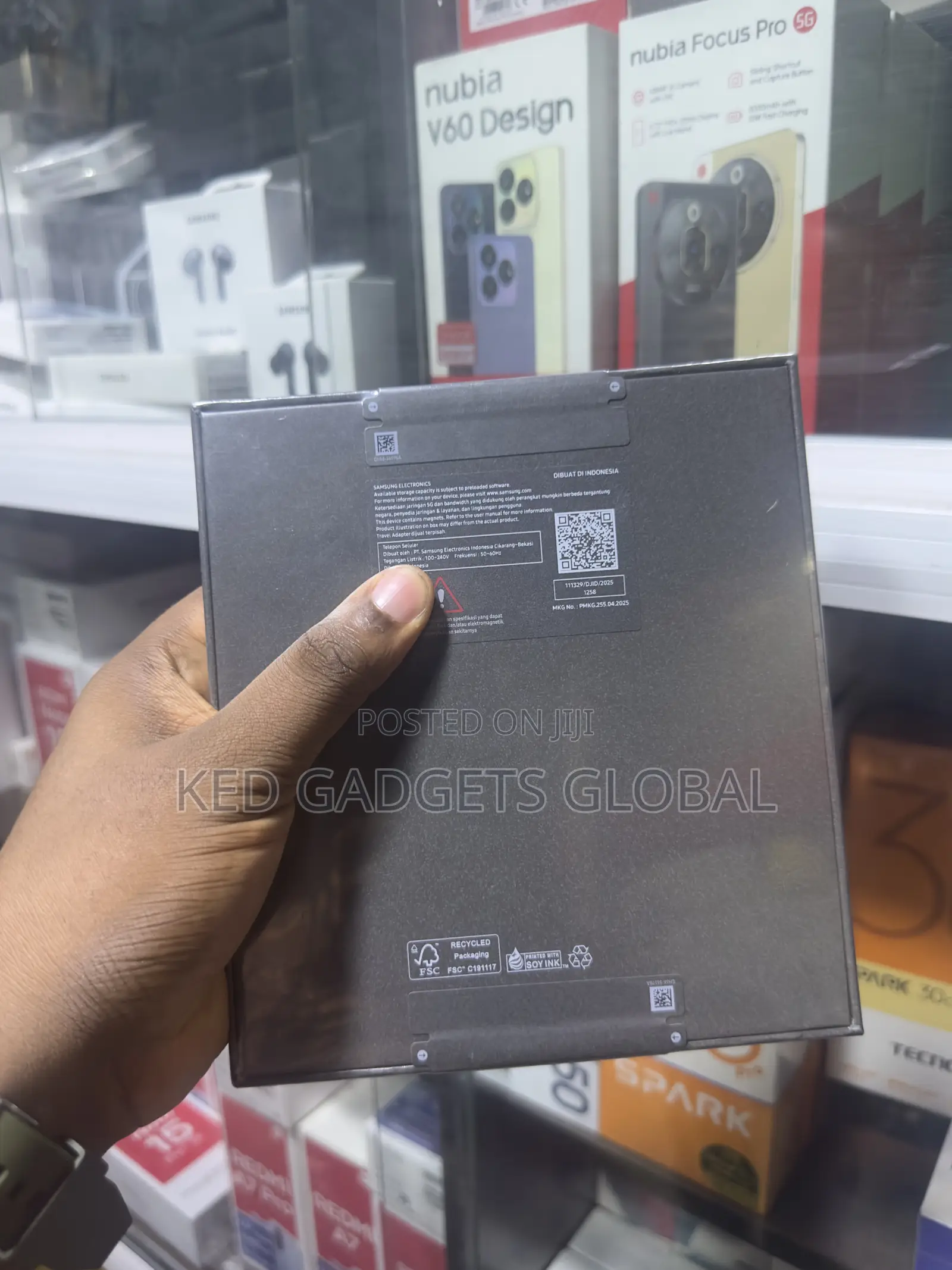New Samsung Galaxy Z Fold7 1 TB Black