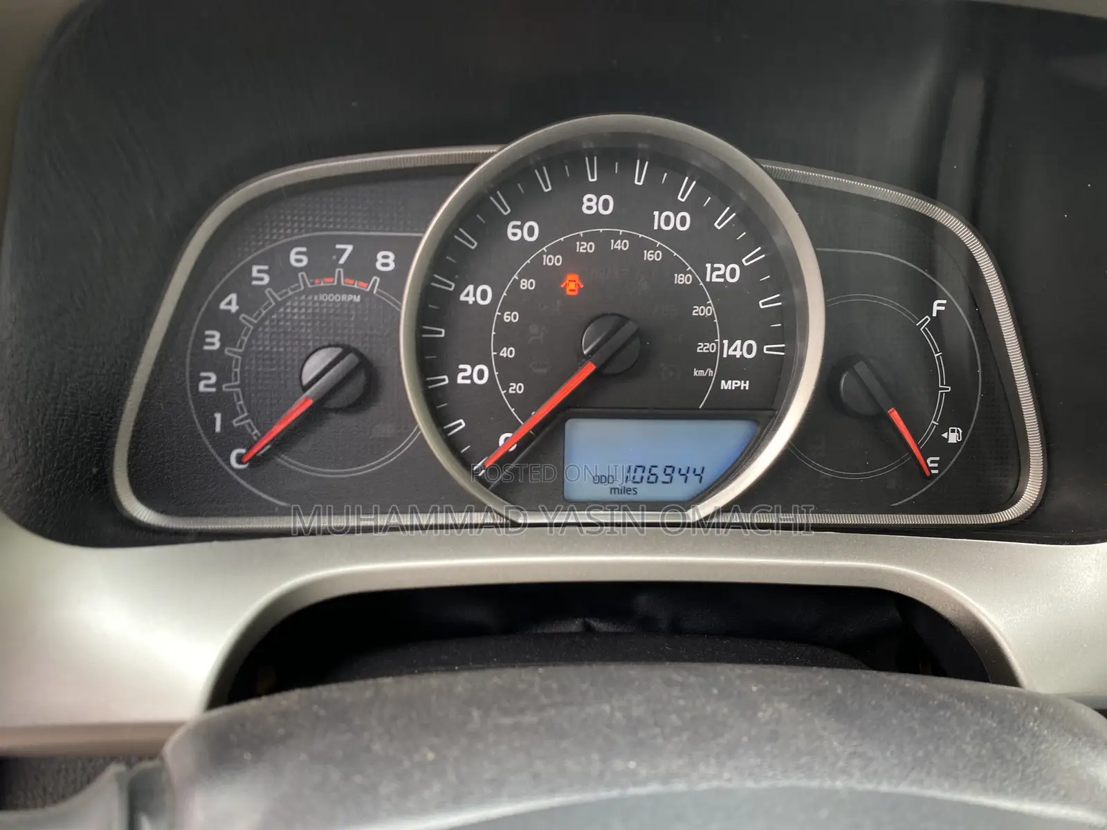 Toyota RAV4 Limited AWD (2.5L 4cyl 6A) 2017 Silver