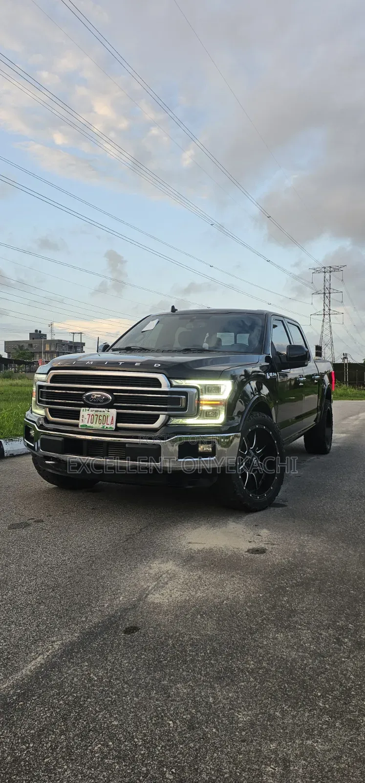 Ford F-150 2018 Black