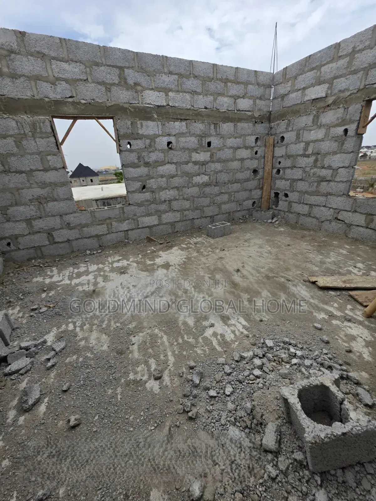 4bdrm Duplex in Lugbe District. for sale