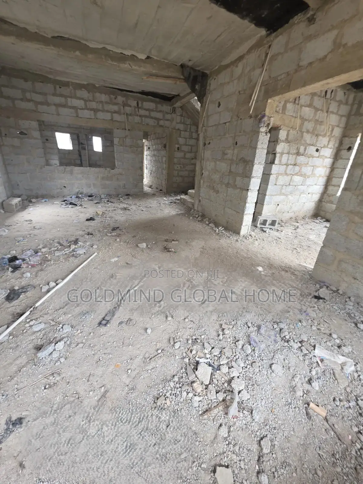 4bdrm Duplex in Lugbe District. for sale