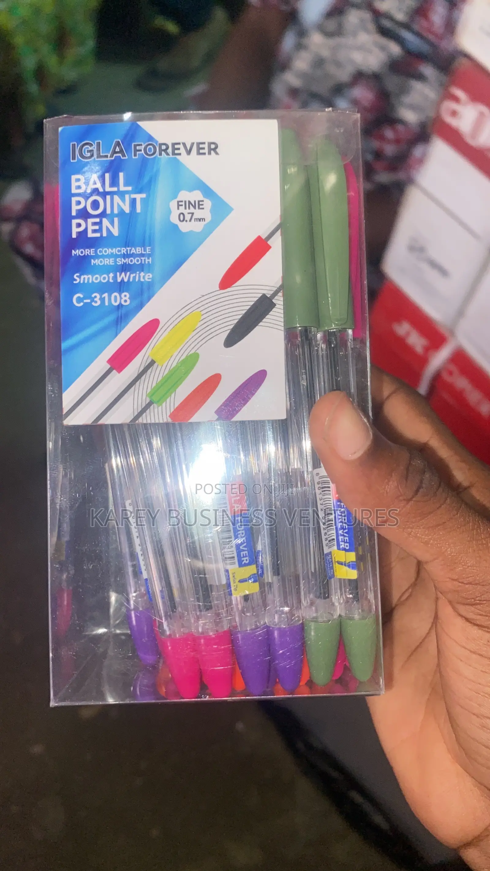 Student Pens of Different Color With Long Lasting Ink and High Quality